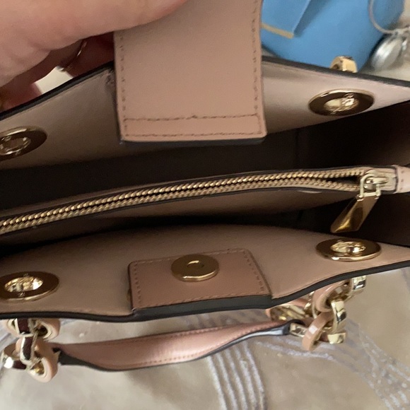 Michael Kors purse and wallet - Picture 2 of 3